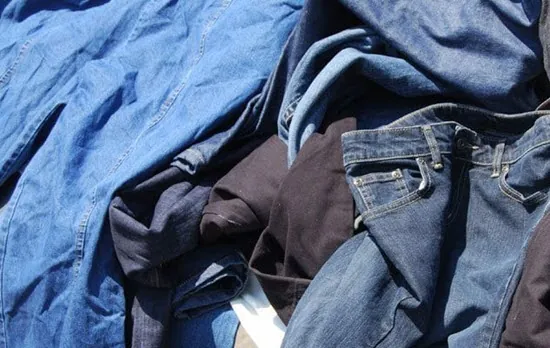 yes you can iron jeans